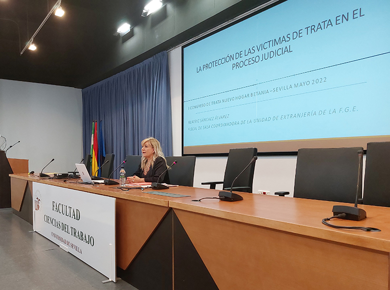 BEATRIZ SANCHEZ PONENTE