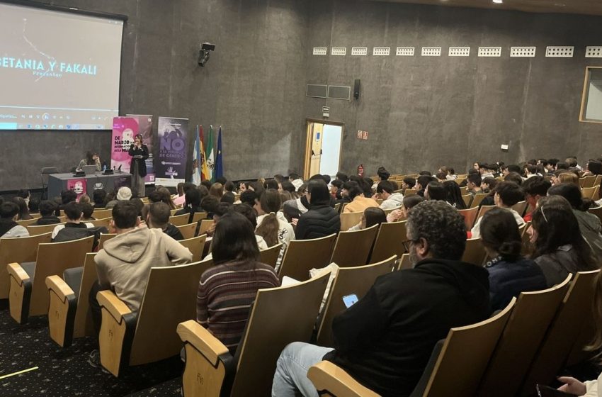  Fakali y Betania estrenan el cortometraje ‘Mujeres. Más allá de las etiquetas’