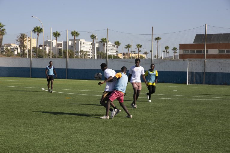 Encuentro deportivo día refugiado-13